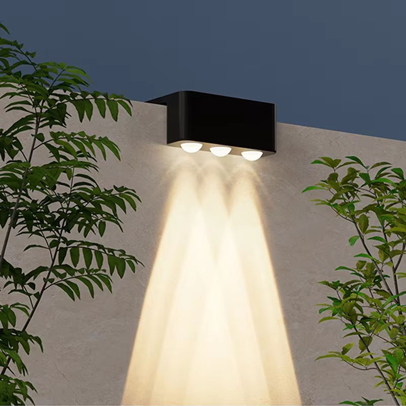 1/2/4PCS Solar Wandlamp Buiten - Waterproof Junction Box Solar recensie en prijs